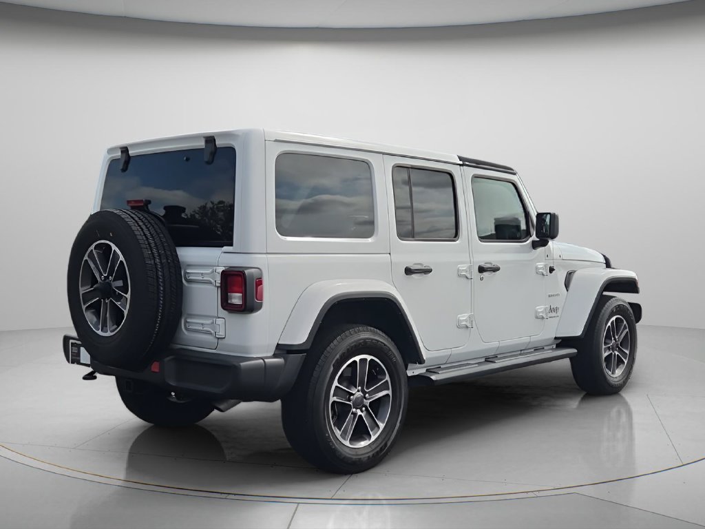 Used 2023 Jeep Wrangler Unlimited Sahara AWD/4WD image 7