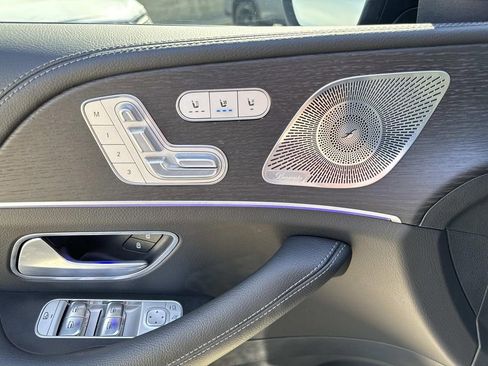 Used 2025 Mercedes-Benz GLE 450e GLE 450e image 14