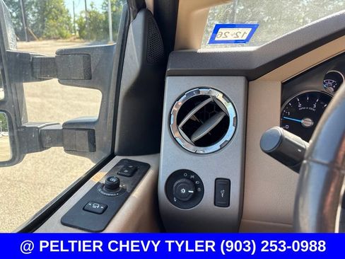 Used 2013 Ford F250 Lariat w/ Chrome Pkg RWD image 13