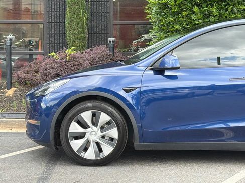 Used 2020 Tesla Model Y Long Range AWD/4WD image 10