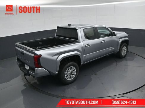 New 2026 Toyota Tacoma SR5 AWD/4WD image 41