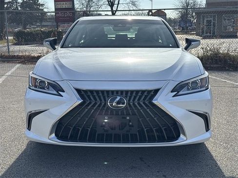 Certified 2025 Lexus ES 350 w/ Premium Package image 2