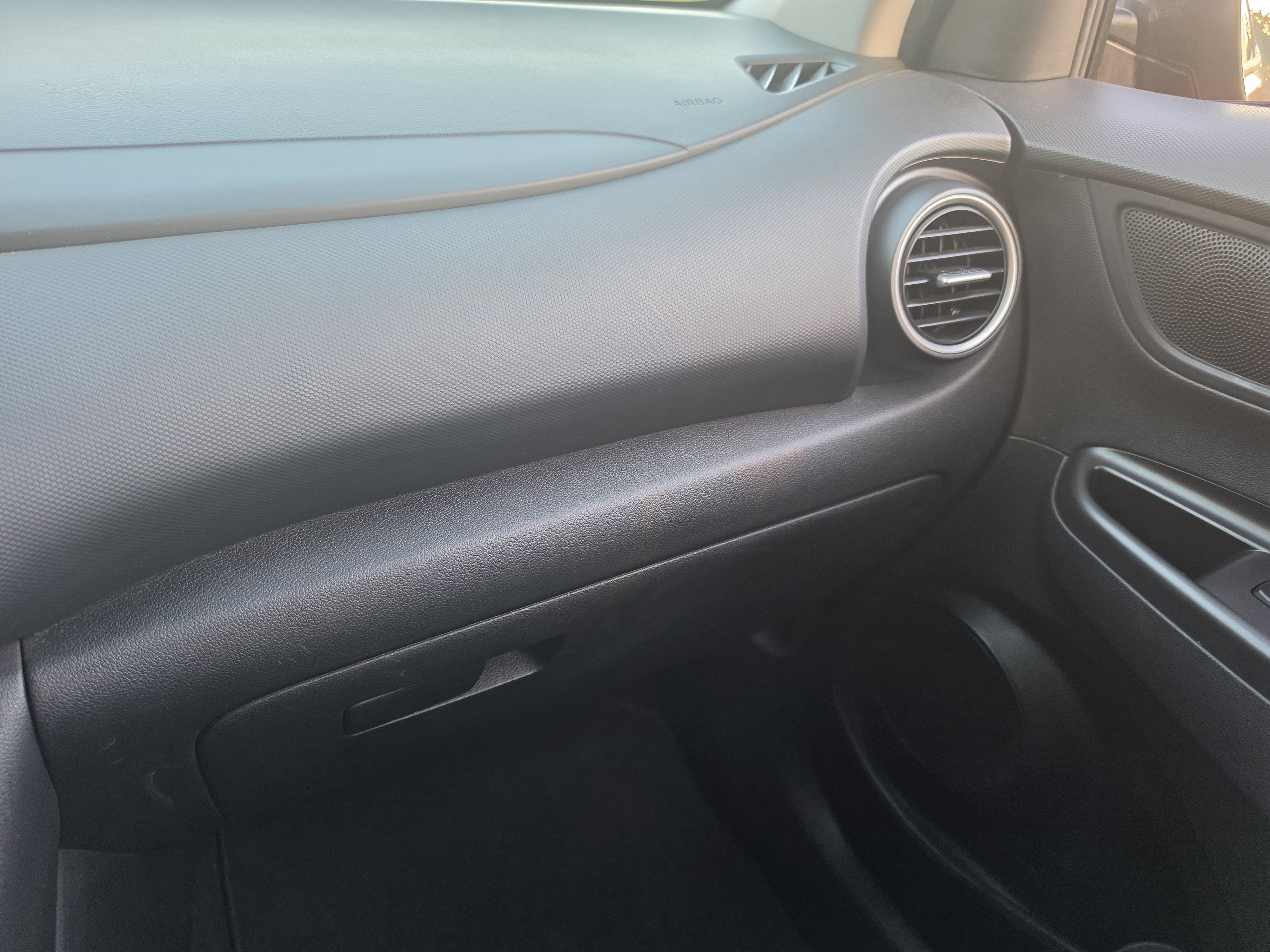 Used 2021 Hyundai Kona SEL FWD image 26