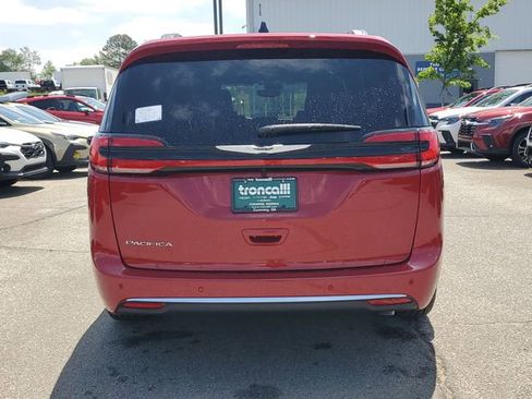 New 2026 Chrysler Pacifica Pinnacle FWD image 5