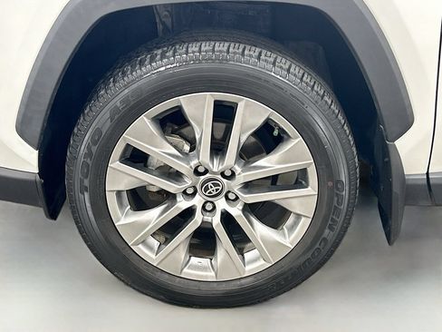 Used 2023 Toyota RAV4 XLE Premium FWD image 30