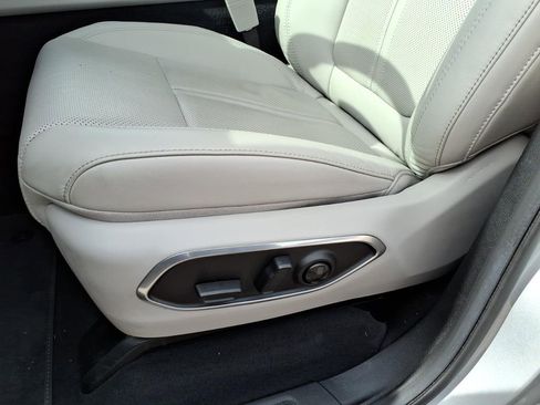 Used 2022 Jeep Wagoneer Series II w/ Premium Group I image 30