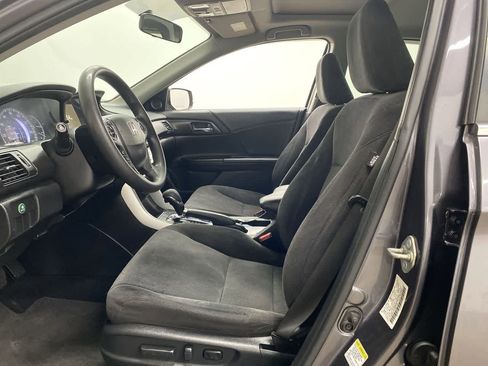 Used 2015 Honda Accord EX image 13