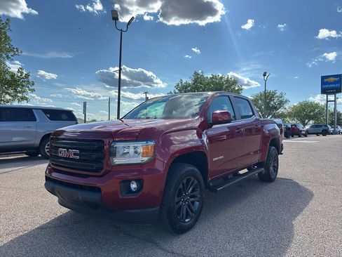 Used 2019 GMC Canyon SLE w/ Elevation Edition RWD image 4