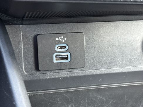 Used 2025 Ford Mustang Premium RWD image 21