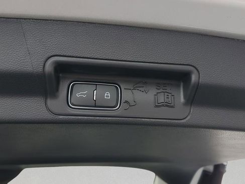 New 2026 Ford Explorer Active image 41