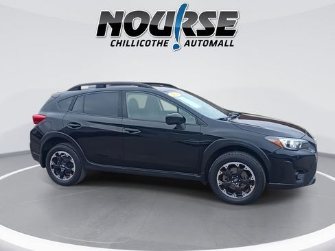 Used 2023 Subaru Crosstrek 2.0i Premium w/ Popular Package #3 image 9