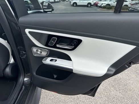 New 2026 Mercedes-Benz GLC 300 4MATIC image 30