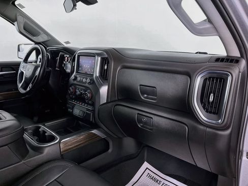 Used 2020 Chevrolet Silverado 1500 LT Trail Boss AWD/4WD image 36
