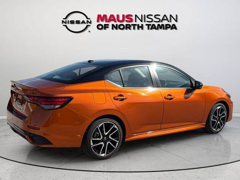 Certified 2025 Nissan Sentra SR w/ SR Premium Package FWD image 13