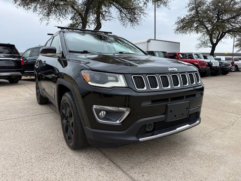 Used 2018 Jeep Compass Limited w/ Navigation Group image 1