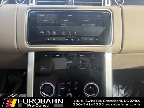 Used 2018 Land Rover Range Rover HSE image 20