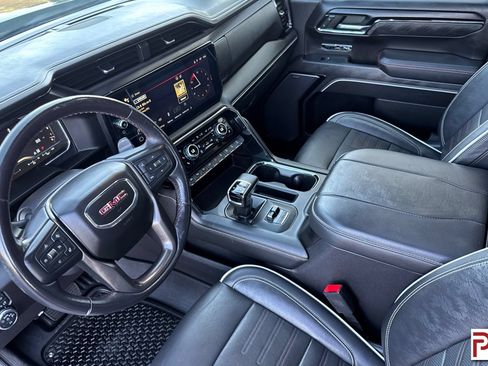 Used 2023 GMC Sierra 1500 AT4X AWD/4WD image 10