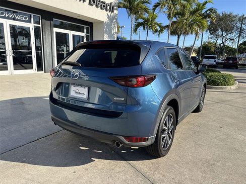Used 2018 MAZDA CX-5 Touring w/ Preferred Equipment Package image 4