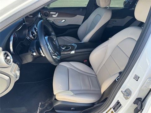 Used 2020 Mercedes-Benz C 300 4MATIC Sedan image 9