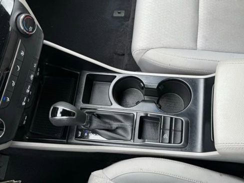 Used 2018 Hyundai Tucson SE FWD image 26