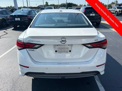 Used 2022 Nissan Sentra SR w/ SR Premium Package FWD image 7