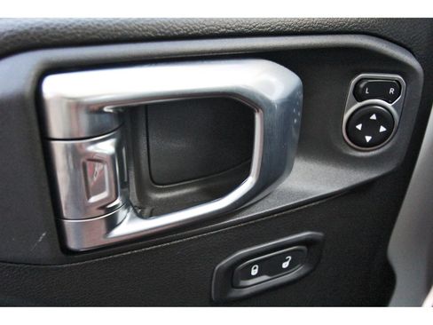 Used 2024 Jeep Wrangler Unlimited Sport AWD/4WD image 21