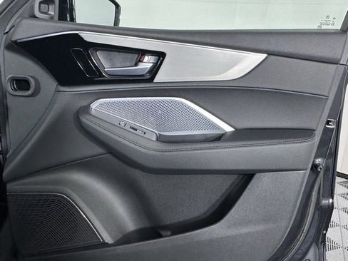 Used 2025 Acura MDX FWD image 30