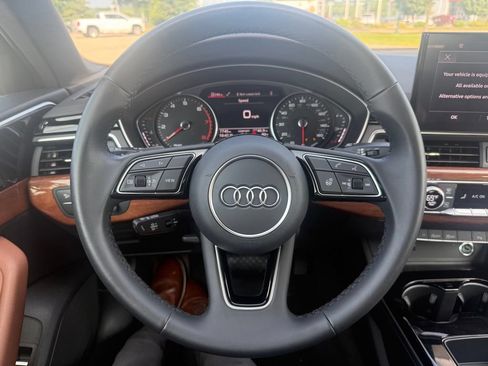 Used 2023 Audi A4 2.0T Premium w/ Convenience Package AWD/4WD image 13
