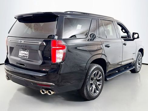 Certified 2022 Chevrolet Tahoe Z71 w/ Z71 Off-Road Package AWD/4WD image 4