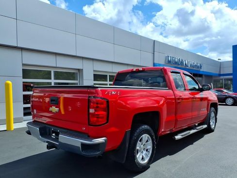 Used 2018 Chevrolet Silverado 1500 LT AWD/4WD image 7