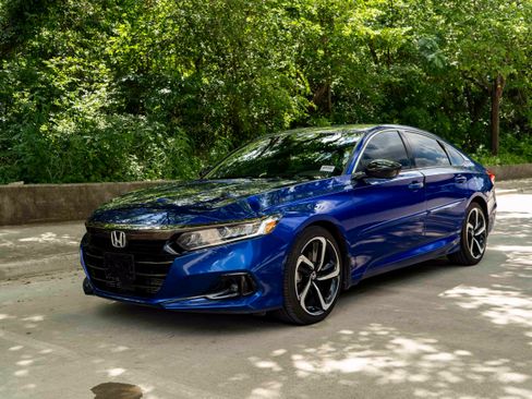Used 2022 Honda Accord Sport image 5
