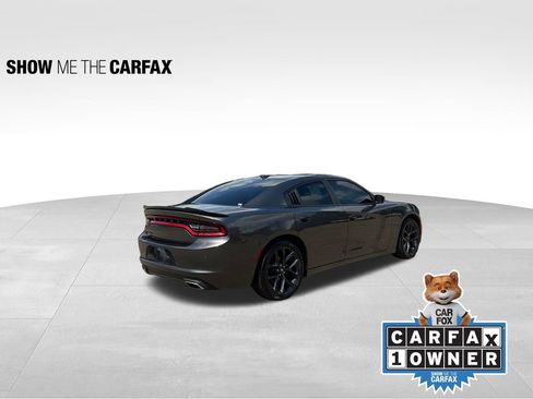Used 2023 Dodge Charger SXT w/ Blacktop Package RWD image 3