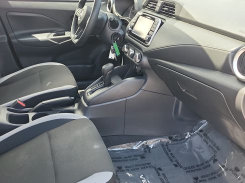 Used 2025 Nissan Versa S w/ Trunk Package FWD image 19