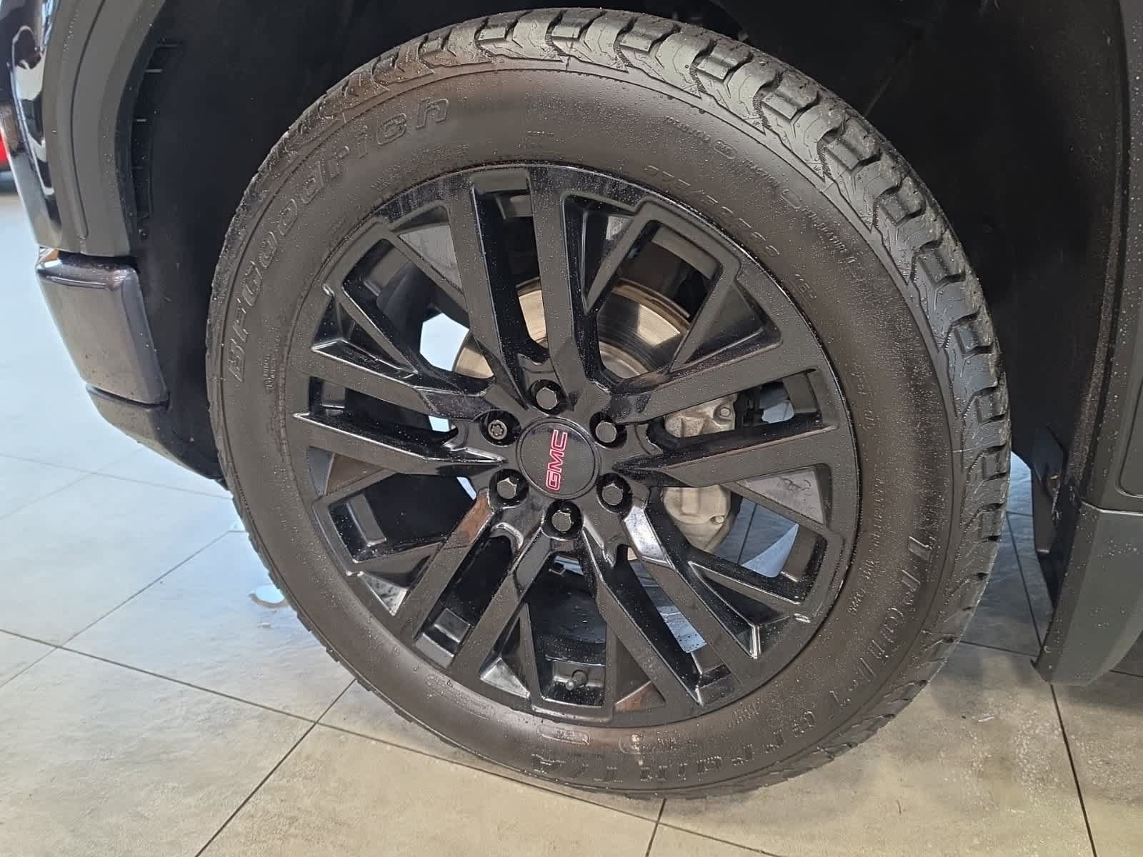 Used 2023 GMC Sierra 1500 Denali AWD/4WD image 18