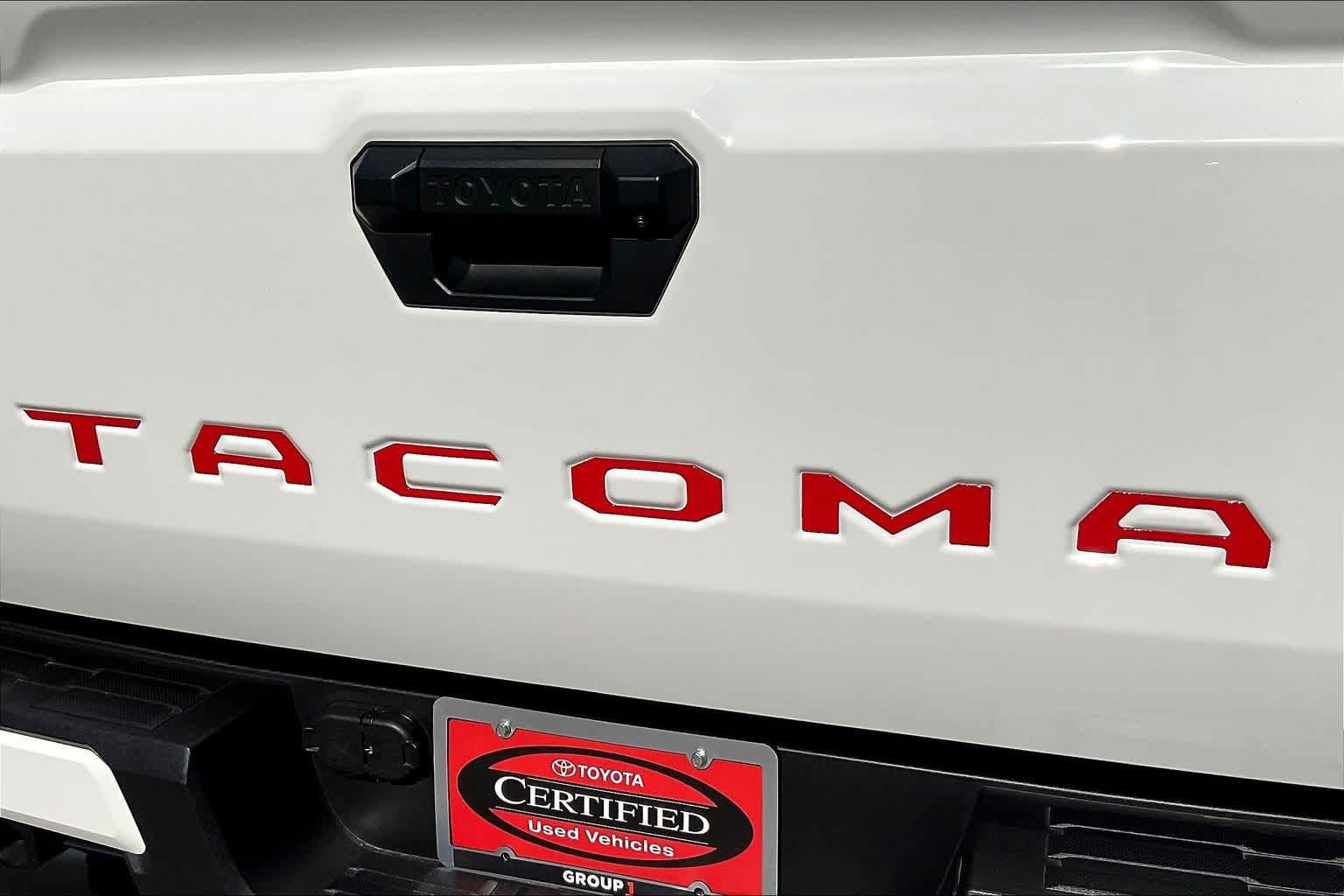 Used 2025 Toyota Tacoma SR5 RWD image 30