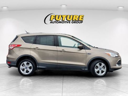 Used 2014 Ford Escape SE FWD image 9