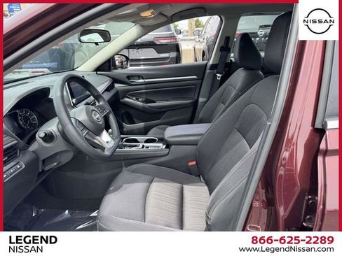 Certified 2023 Nissan Altima 2.5 SV AWD/4WD image 13