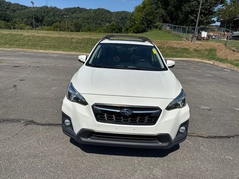 Used 2019 Subaru Crosstrek 2.0i Limited w/ Moonroof Package w/Navigation AWD/4WD image 3