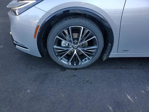 New 2026 Toyota Prius Limited image 7