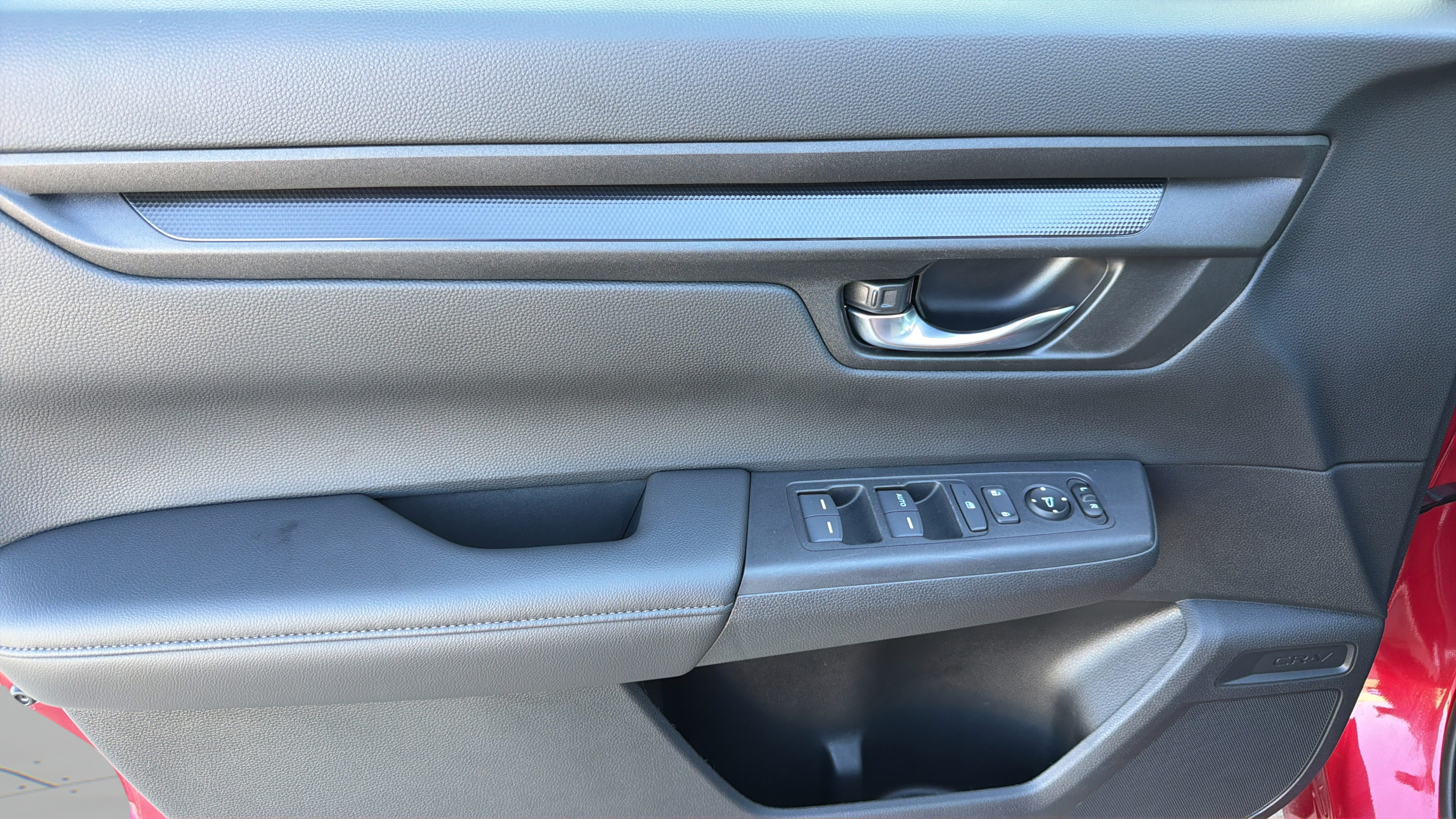 Used 2026 Honda CR-V LX image 13