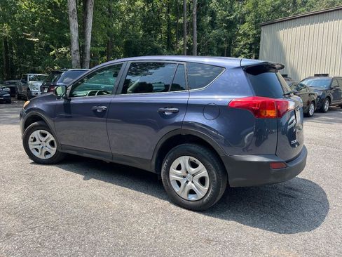 Used 2013 Toyota RAV4 LE FWD image 6