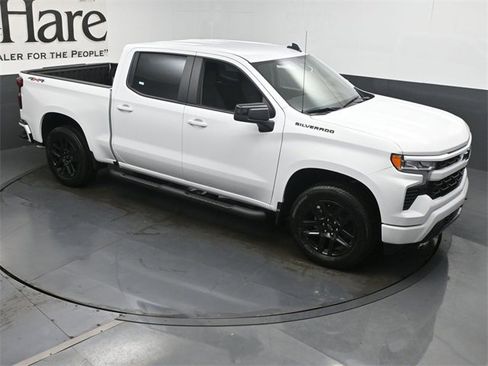 New 2026 Chevrolet Silverado 1500 RST w/ LPO, Dark Essentials Package image 26