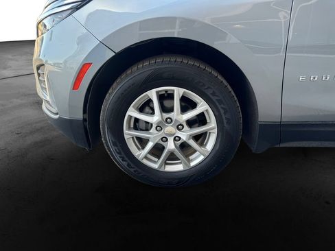 Used 2024 Chevrolet Equinox LT AWD/4WD image 9