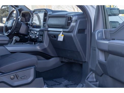New 2026 Ford F150 XLT w/ Equipment Group 302A MID AWD/4WD image 9