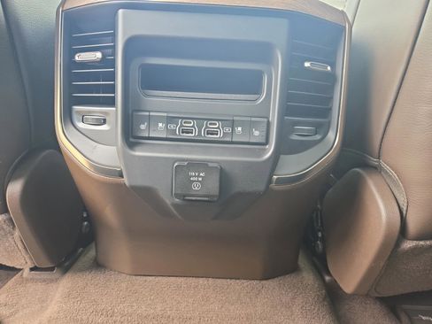 New 2026 RAM 1500 Limited AWD/4WD image 32