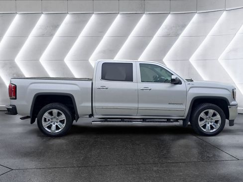 Used 2018 GMC Sierra 1500 SLT AWD/4WD image 7