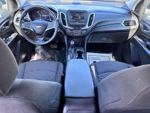 Used 2019 Chevrolet Equinox LT w/ Driver Convenience Package image 25