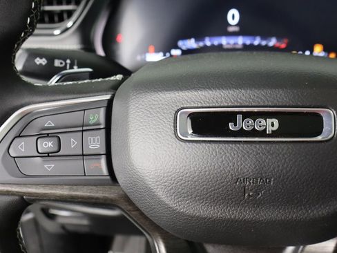 New 2026 Jeep Grand Cherokee Limited w/ Limited Altitude Package image 8