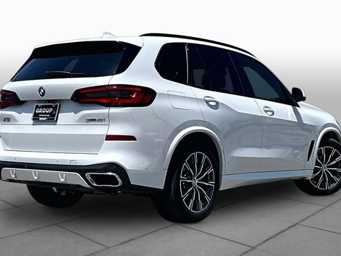 Used 2022 BMW X5 sDrive40i w/ M Sport Package RWD image 13