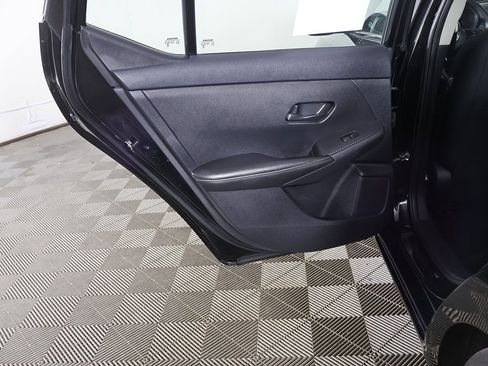 Used 2024 Nissan Sentra SV image 20